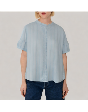 Round Neck Striped Short Sleeved Shirt