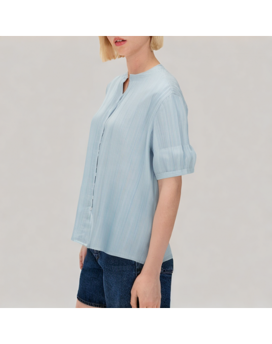 Round Neck Striped Short Sleeved Shirt